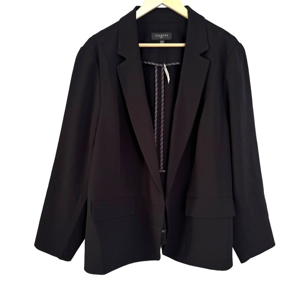 Talbots Black Blazer Size 22 NWT Pinstripe Sleeve Cuff